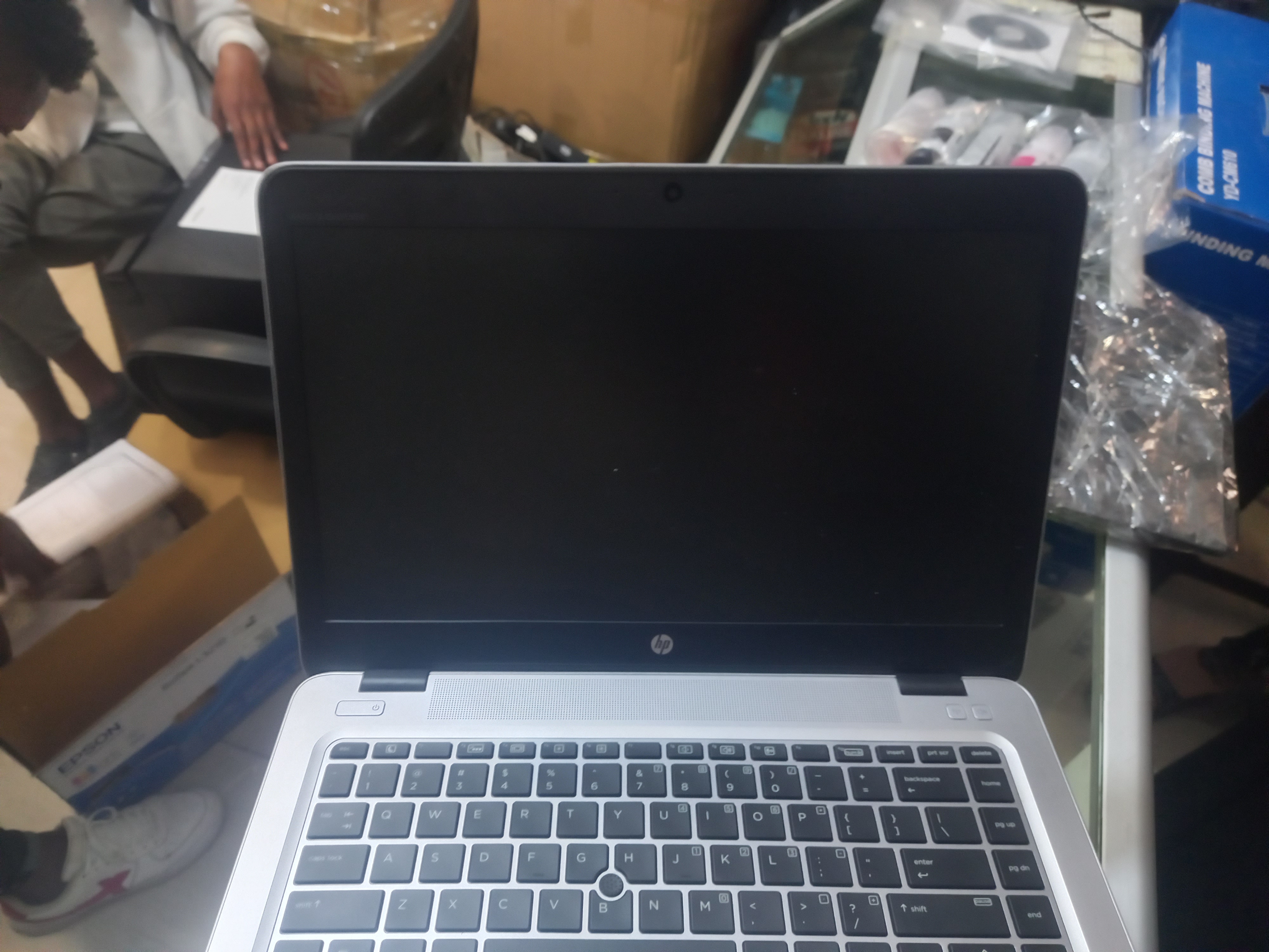 Laptop 